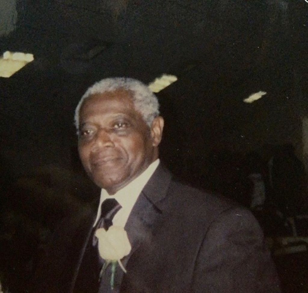 Bernard Solomon Profile Photo