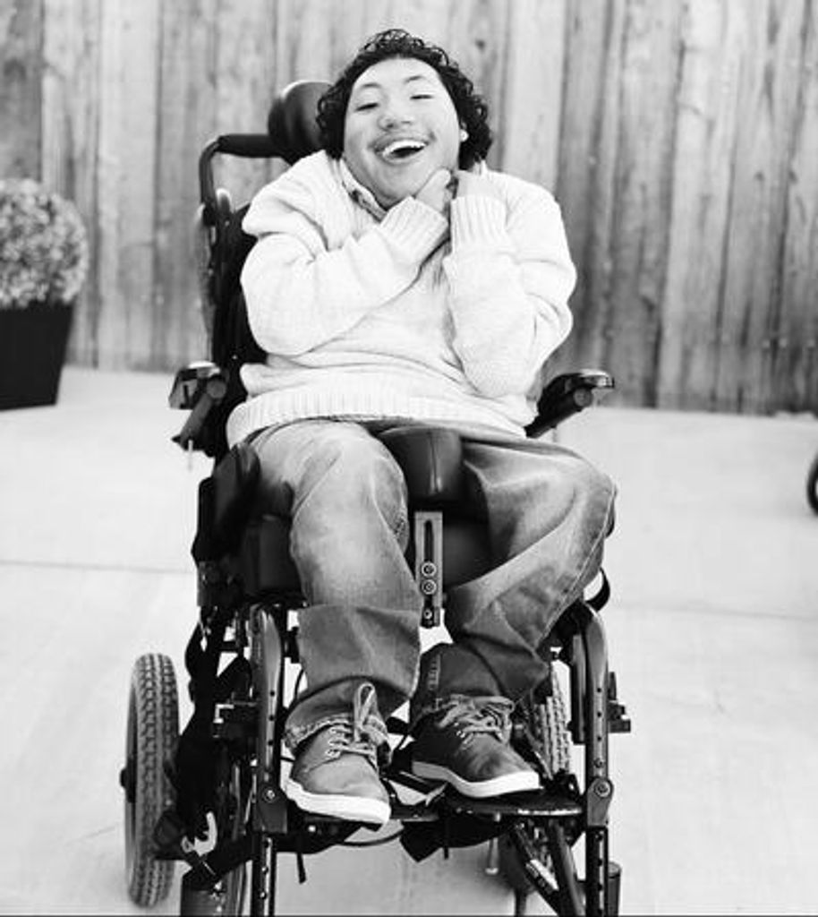 Andres Guillermo Corona Profile Photo