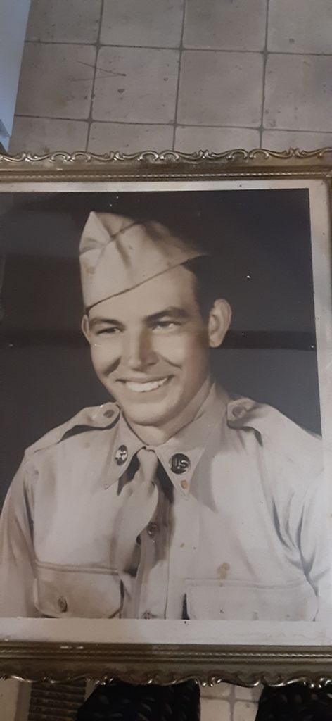 Lester "Buck" Howard Grandstaff Profile Photo