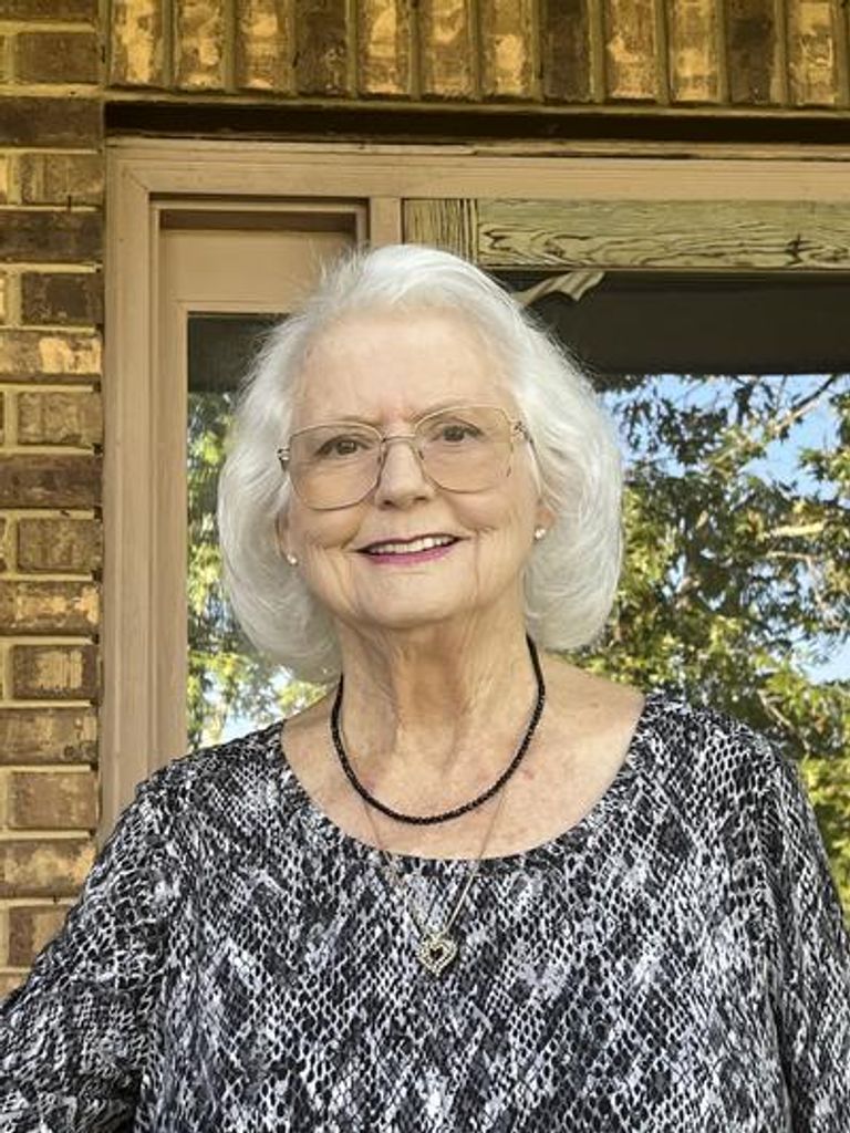 Mary Lou Ogles Profile Photo