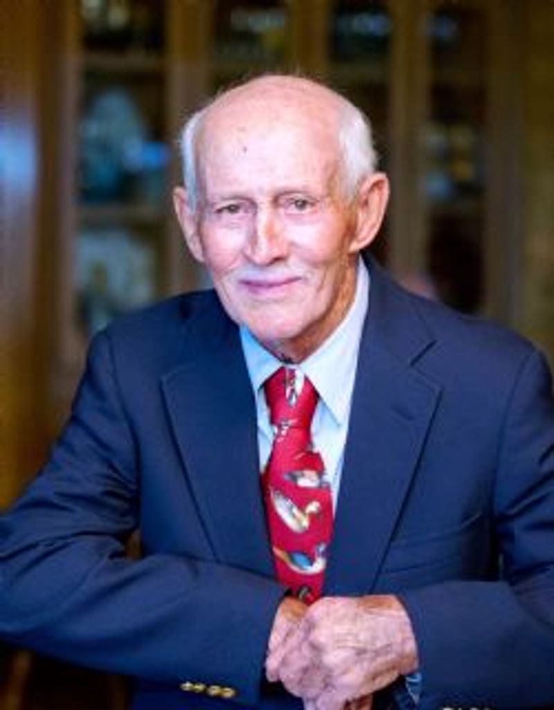 Lawrence Bollich
