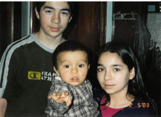 Josue Abraham Curiel photo gallery thumbnail 13 of 25