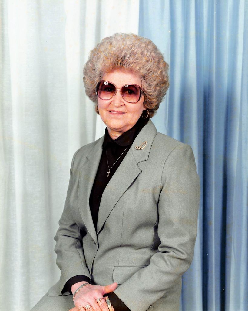 Dorothy "Dot" Nell Burch Profile Photo