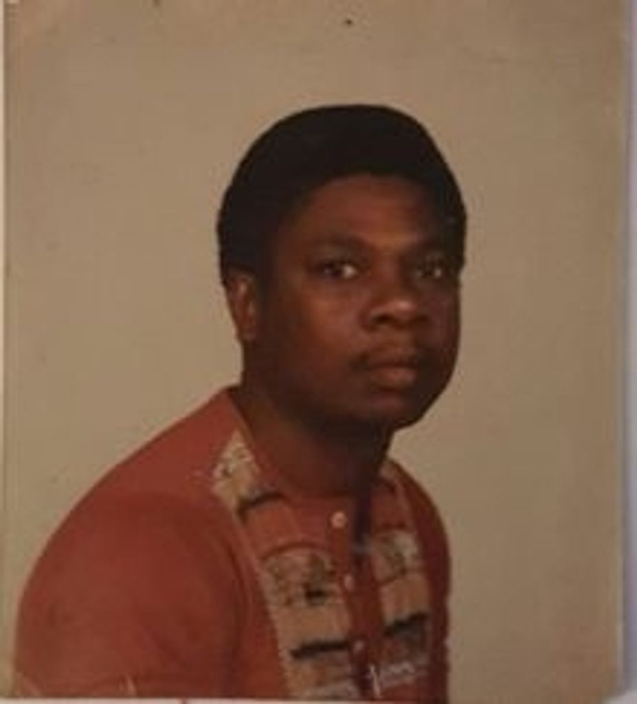 Mr Lys Desir Sr