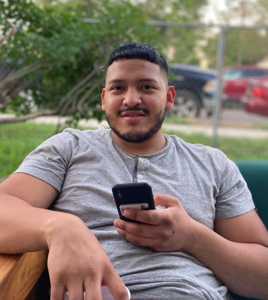 Ricardo Javier Ponce Profile Photo