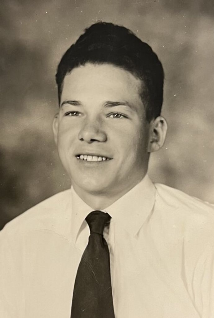 Kenneth Woodson Davenport Profile Photo