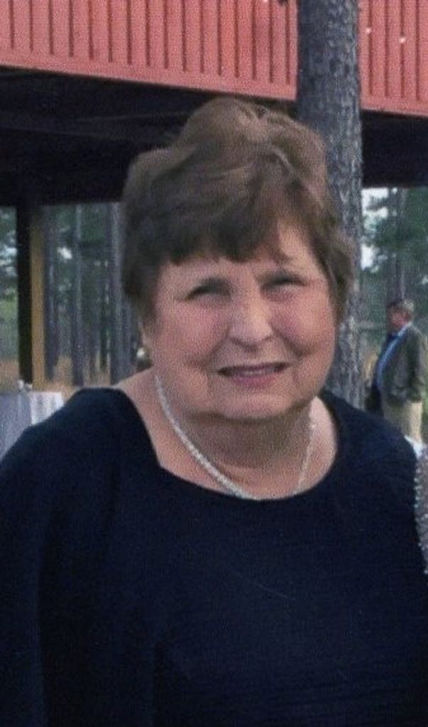 Linda Wood