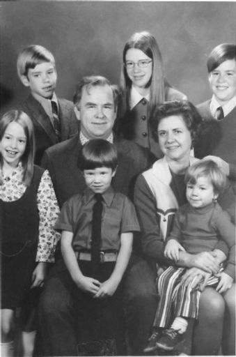 Donald Kelly photo gallery thumbnail 50 of 52