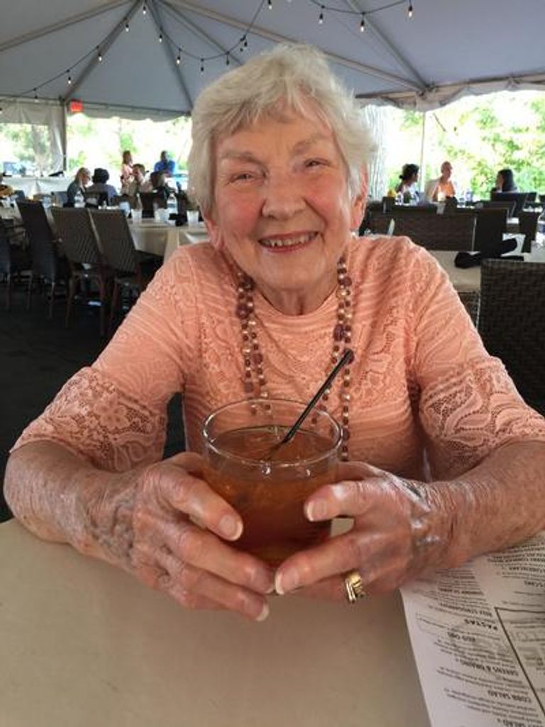 June Lois Gibson Profile Photo