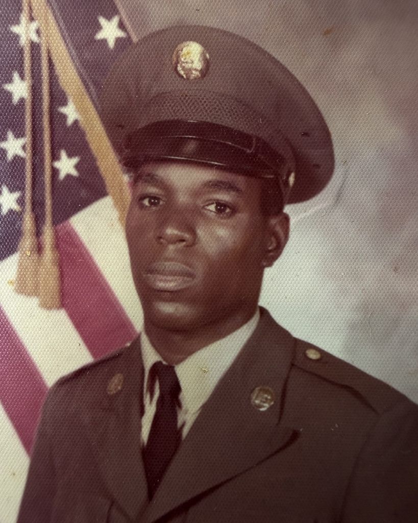 Michael Gaines Profile Photo