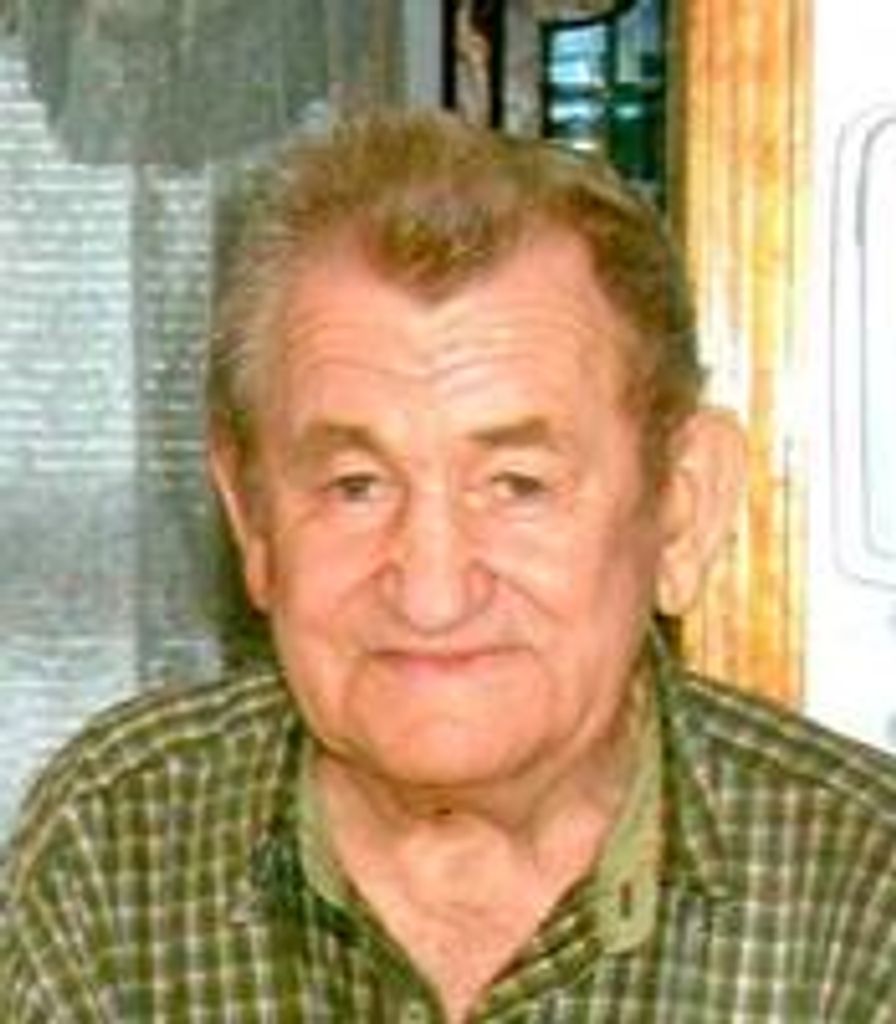 Gabriel Hlinka Profile Photo