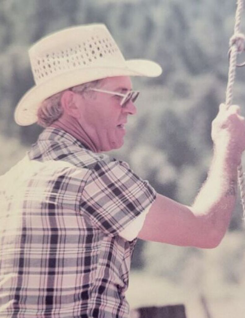 Kenneth Loyd Elliott