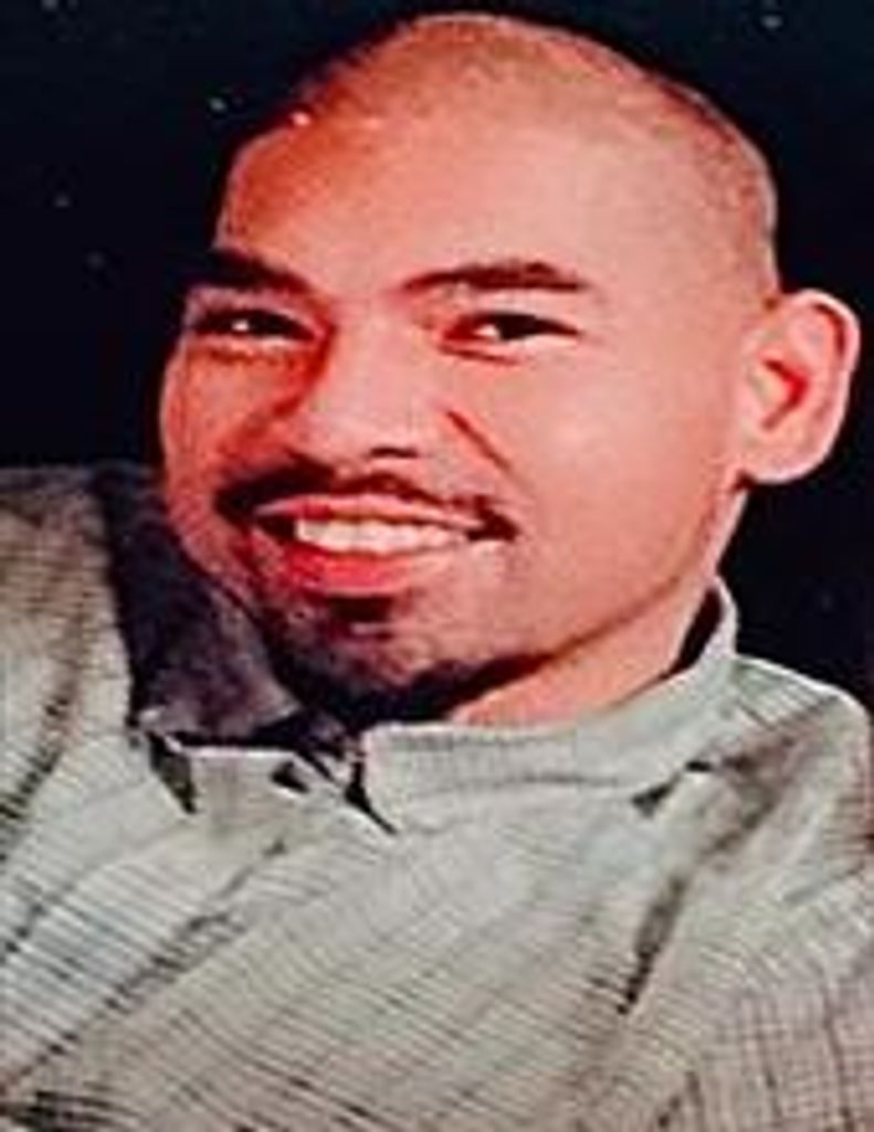 Carlos Veliz Profile Photo