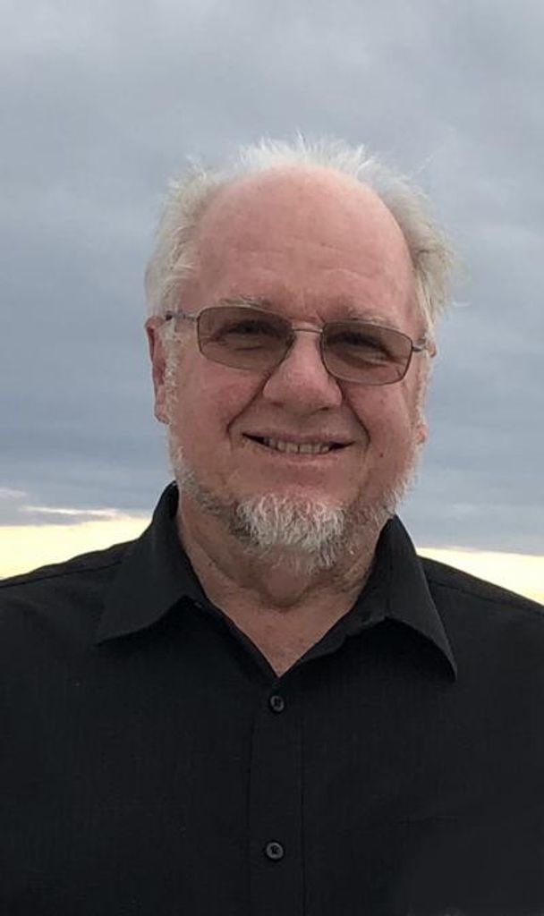 Raymond Helmuth Profile Photo