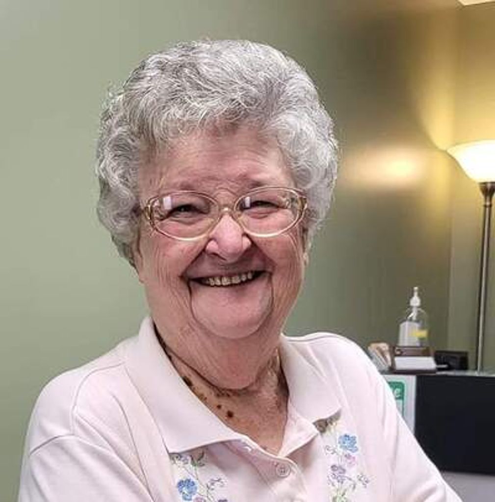 Paula Sue Brandenburg Profile Photo
