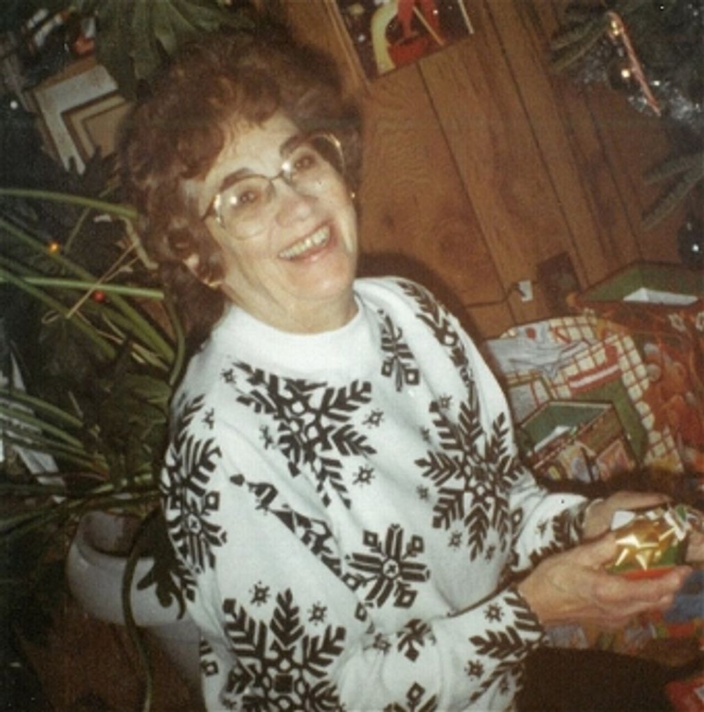 Gladys Mae "Daisy" Olson