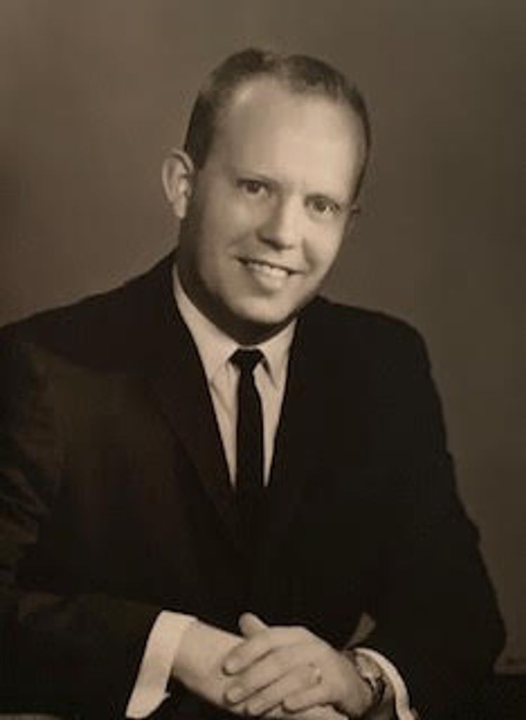 Carlos Kirk Kemper Profile Photo