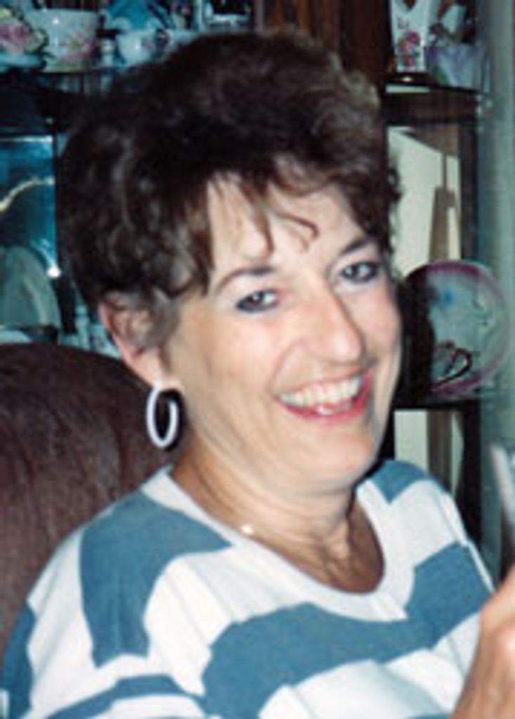 Marie Resa Profile Photo