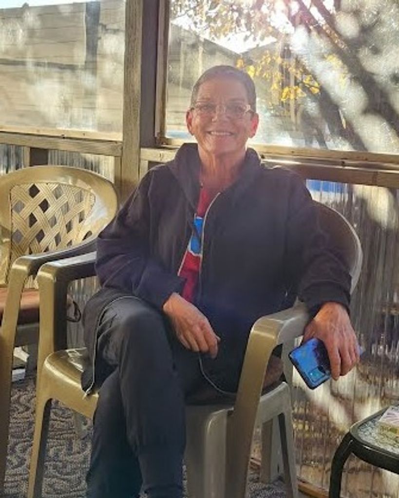 Shelly Jeannene Edwards Profile Photo