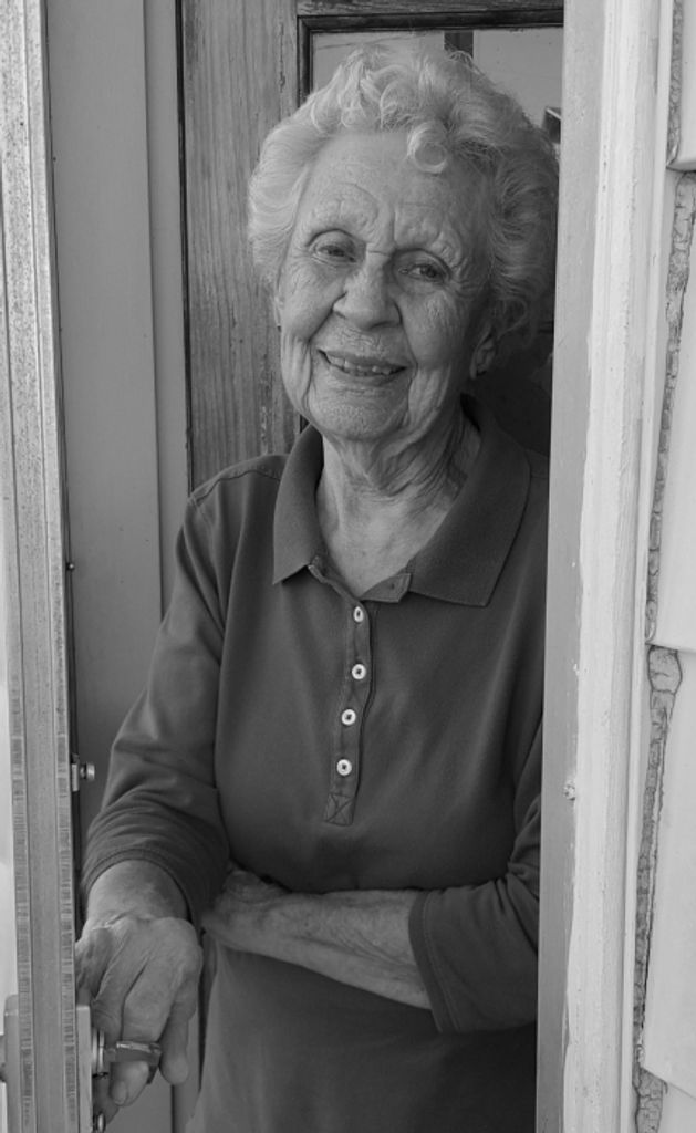 Martha Edelblute