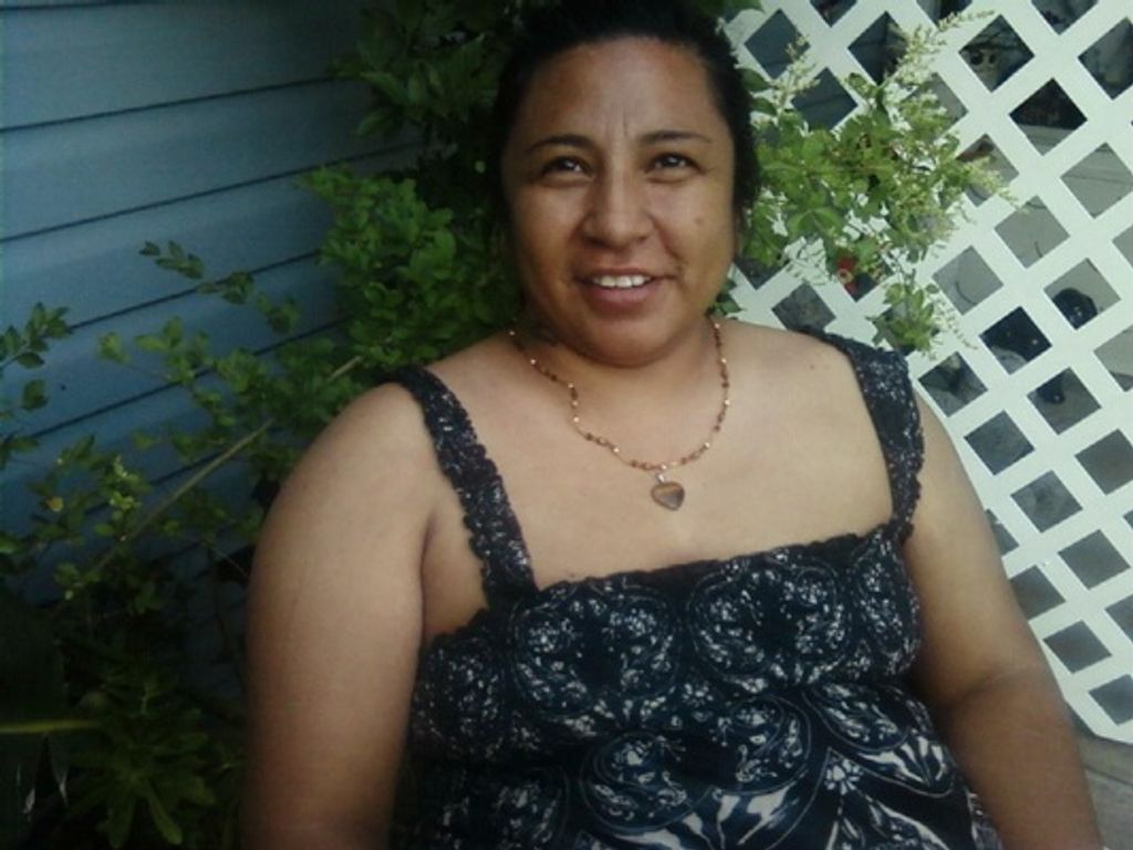 Adela Noemi Flores Profile Photo