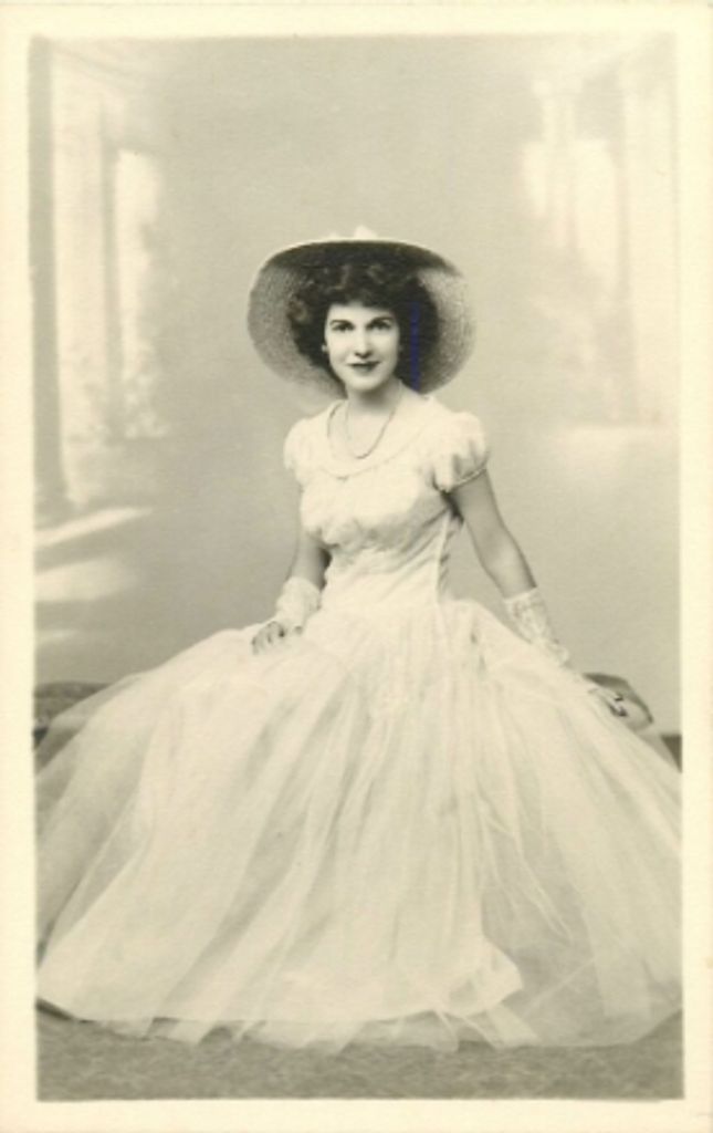 Gloria D. Buscio Profile Photo