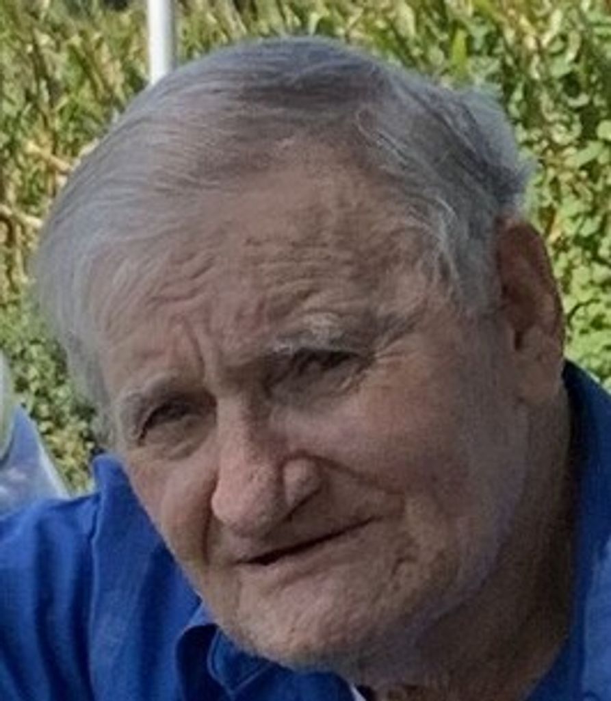 Gene  Leach