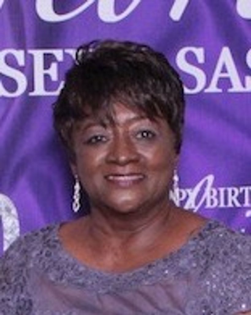 Gloria Dixon Profile Photo
