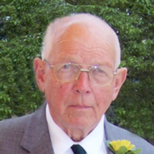 Paul  W. Robertson Profile Photo
