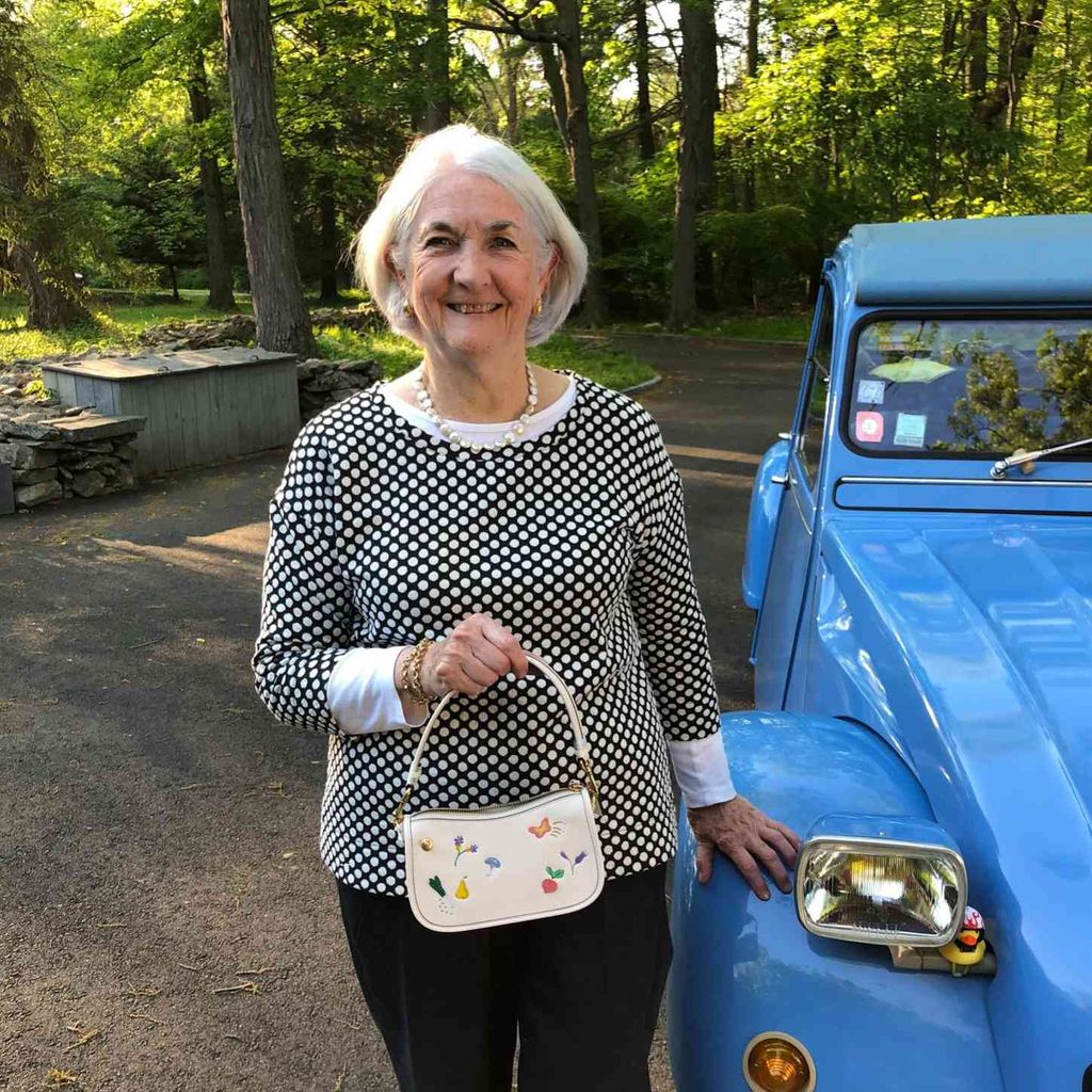 Henrietta Lachman Profile Photo