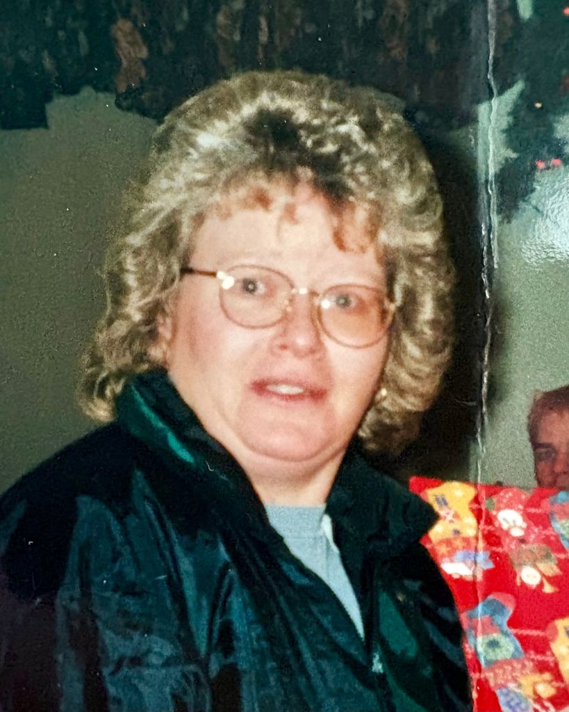 Beverly Feltham Profile Photo