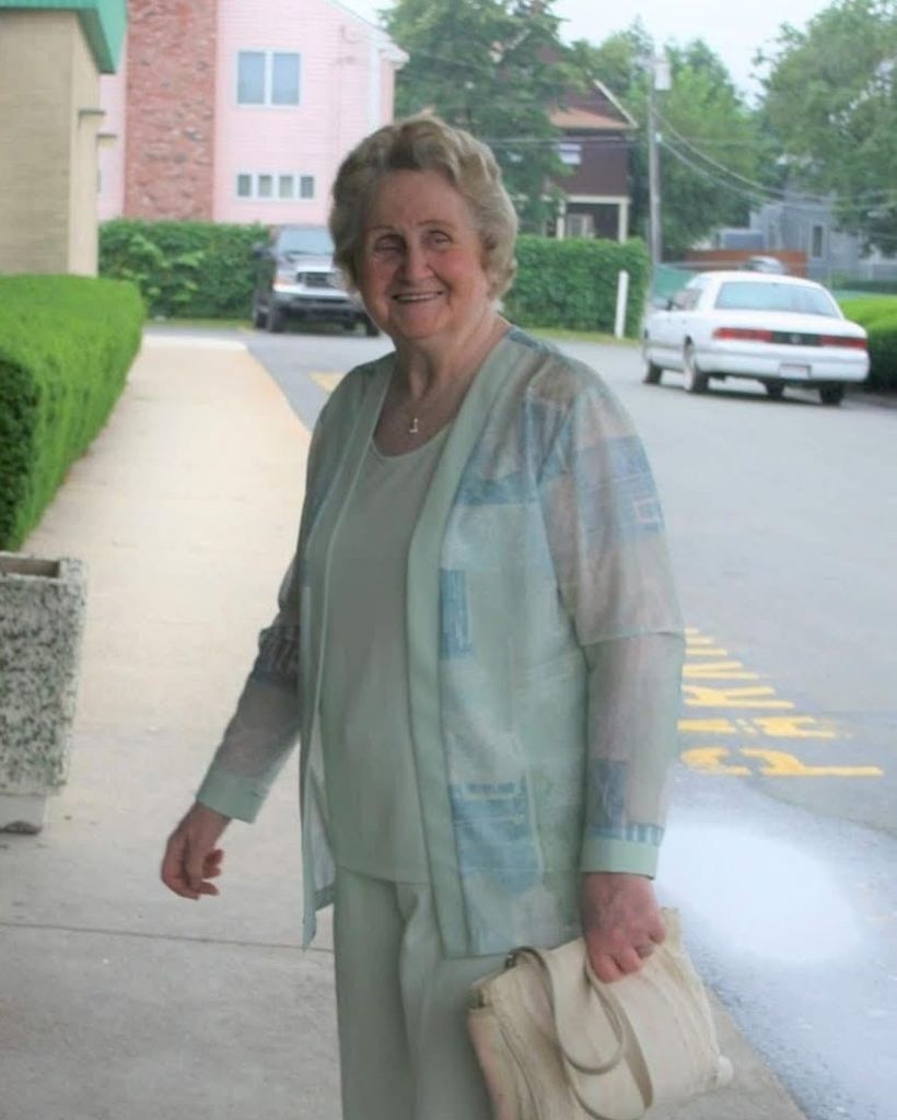 Elizabeth Ellen Smith Profile Photo
