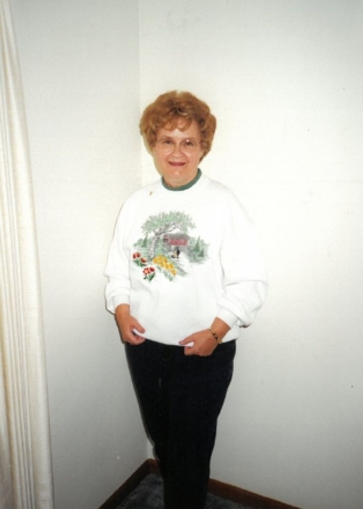 Rosalie Iris Farr Profile Photo