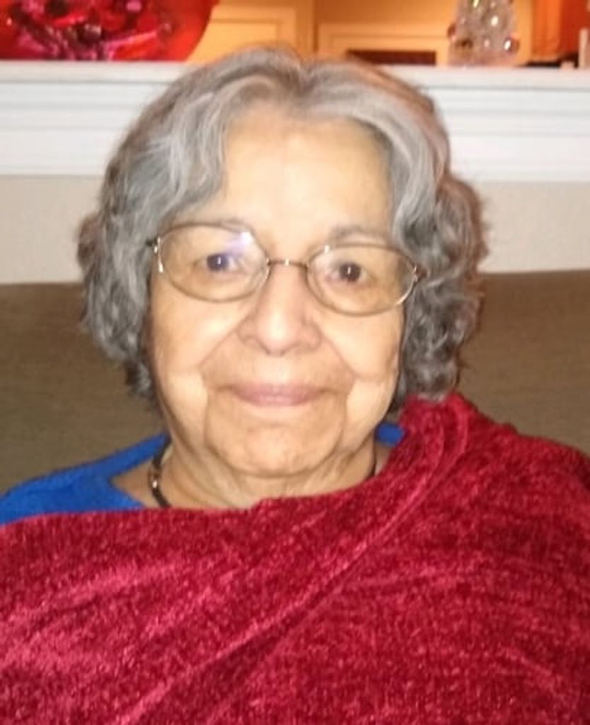 Nora M. Castellanos