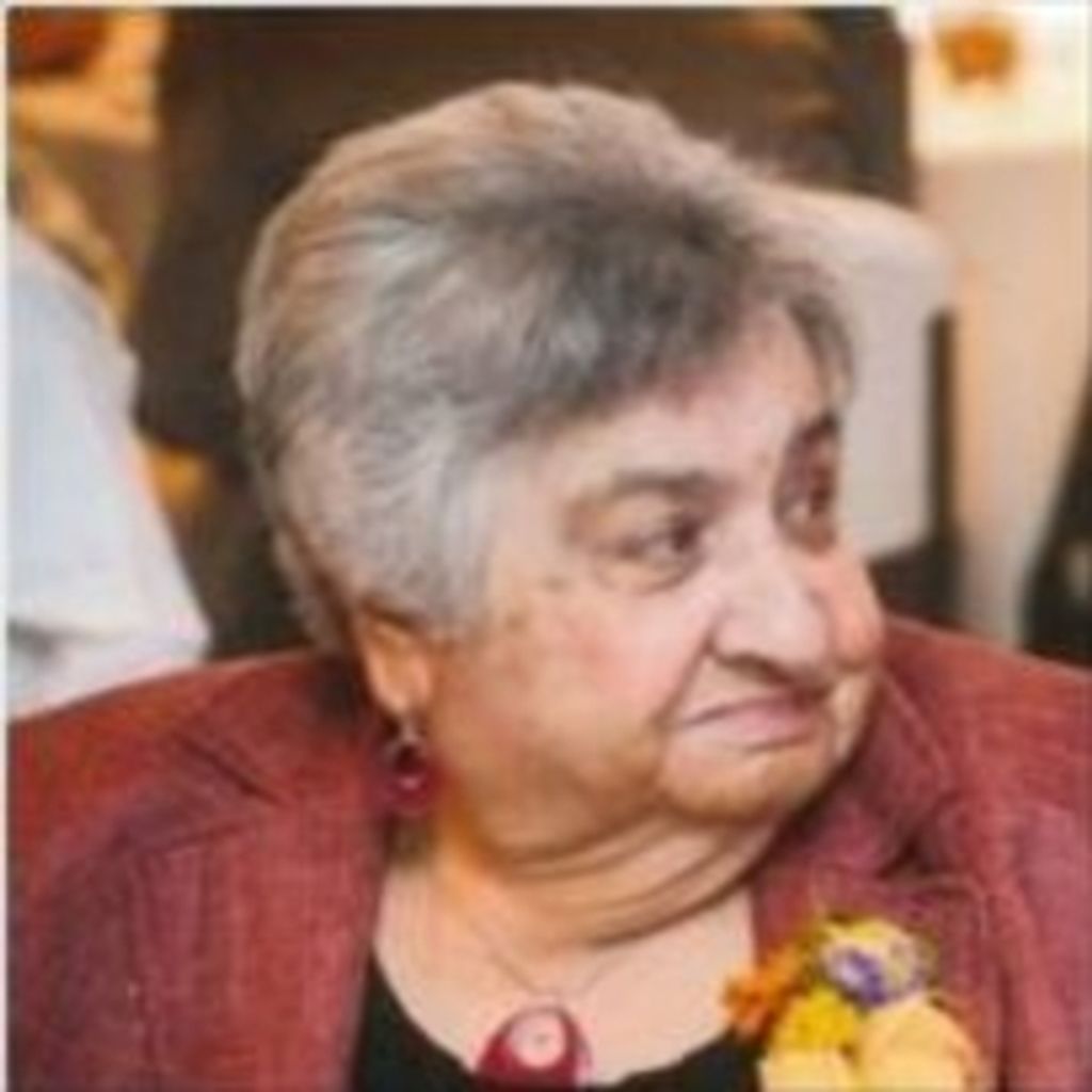 Mrs Carmella Mello