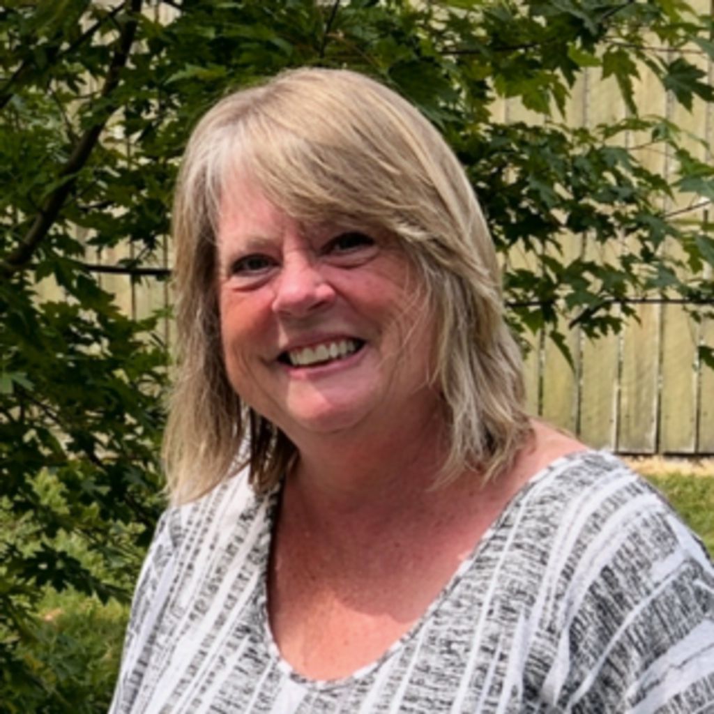 Debra Marie Lenk Profile Photo