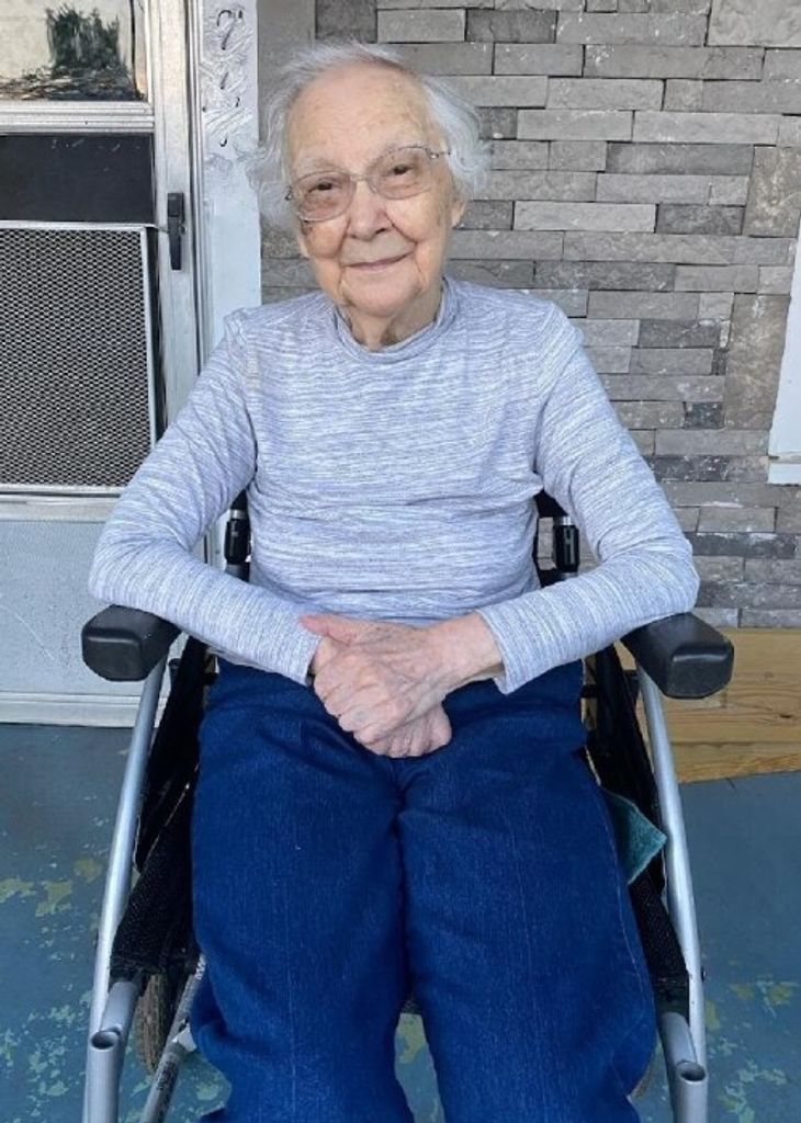 Savannah (Sexton)  Clark
