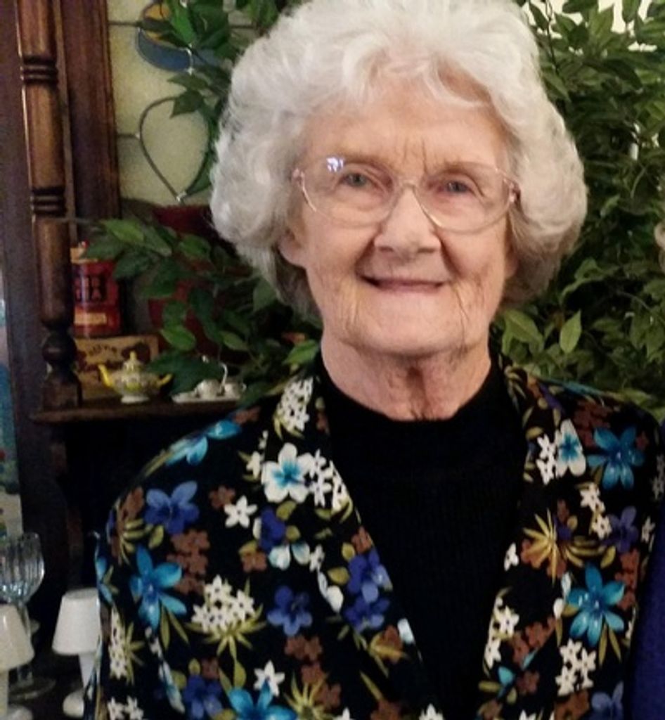 Joyce Lou Darr