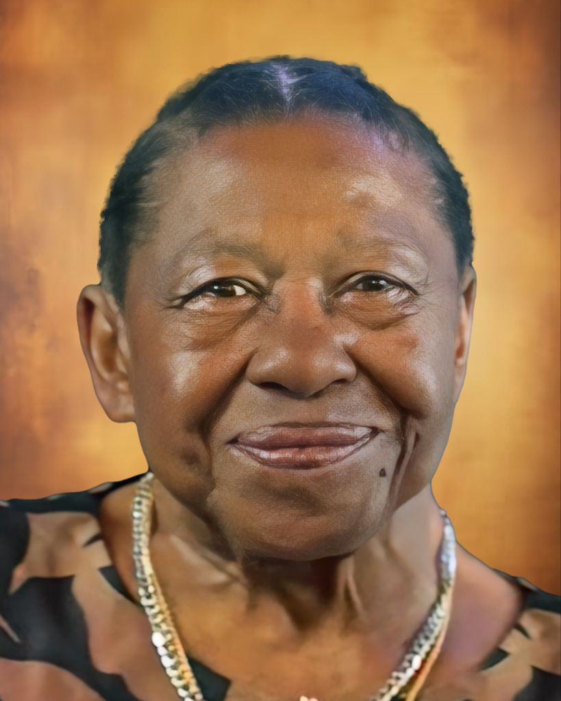 Betty Beverly Paquet Profile Photo