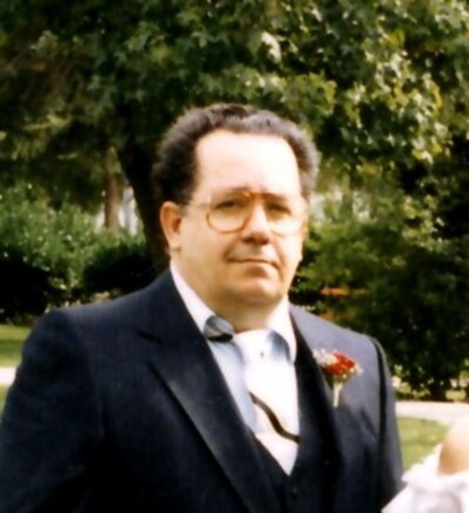 Jose Luis Fernandez, Sr.,