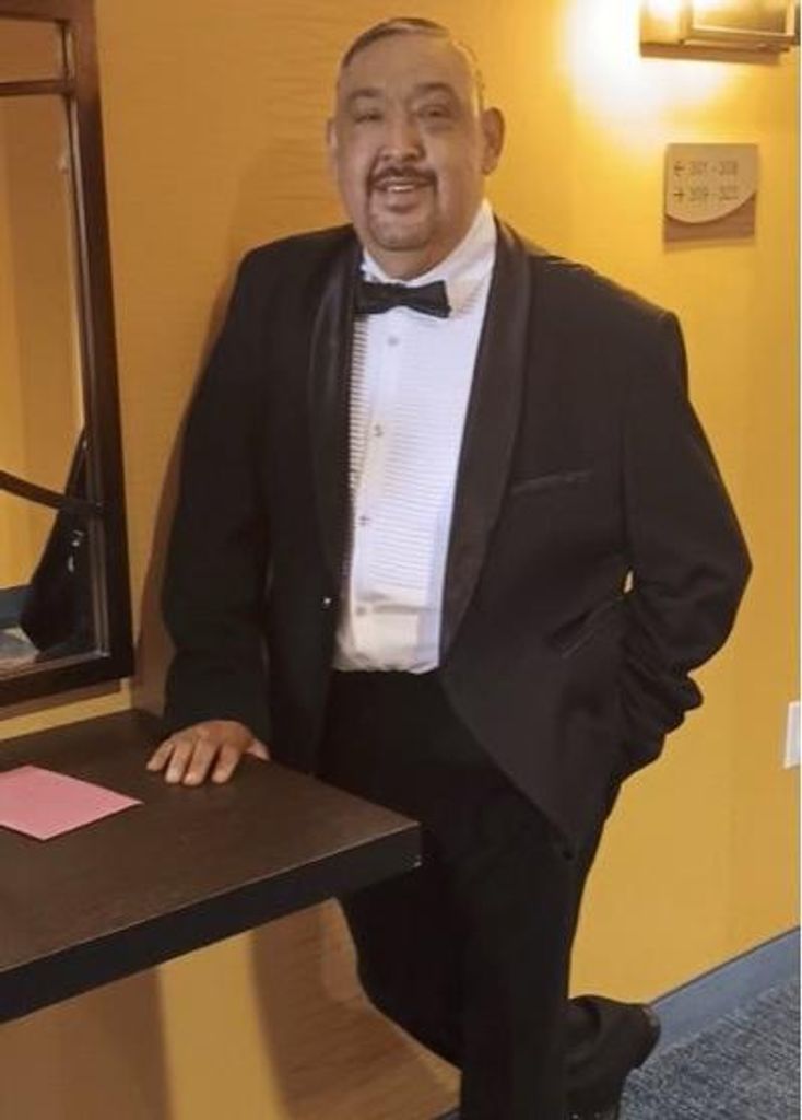 Robert Lee Trevino Profile Photo