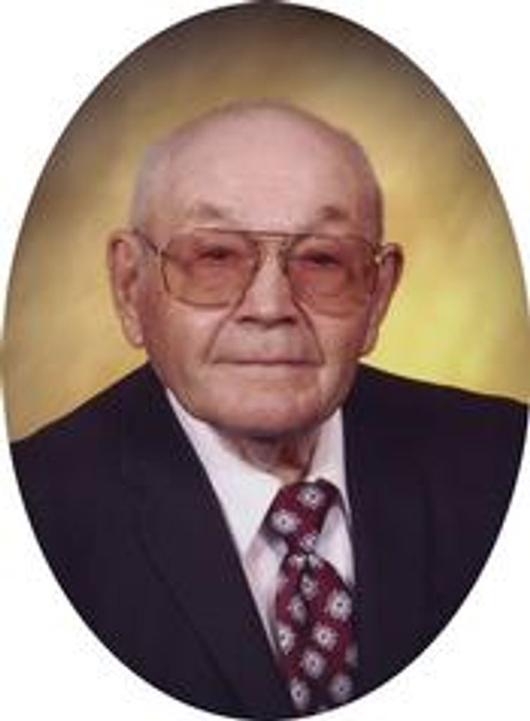 Ollie William Eck Profile Photo