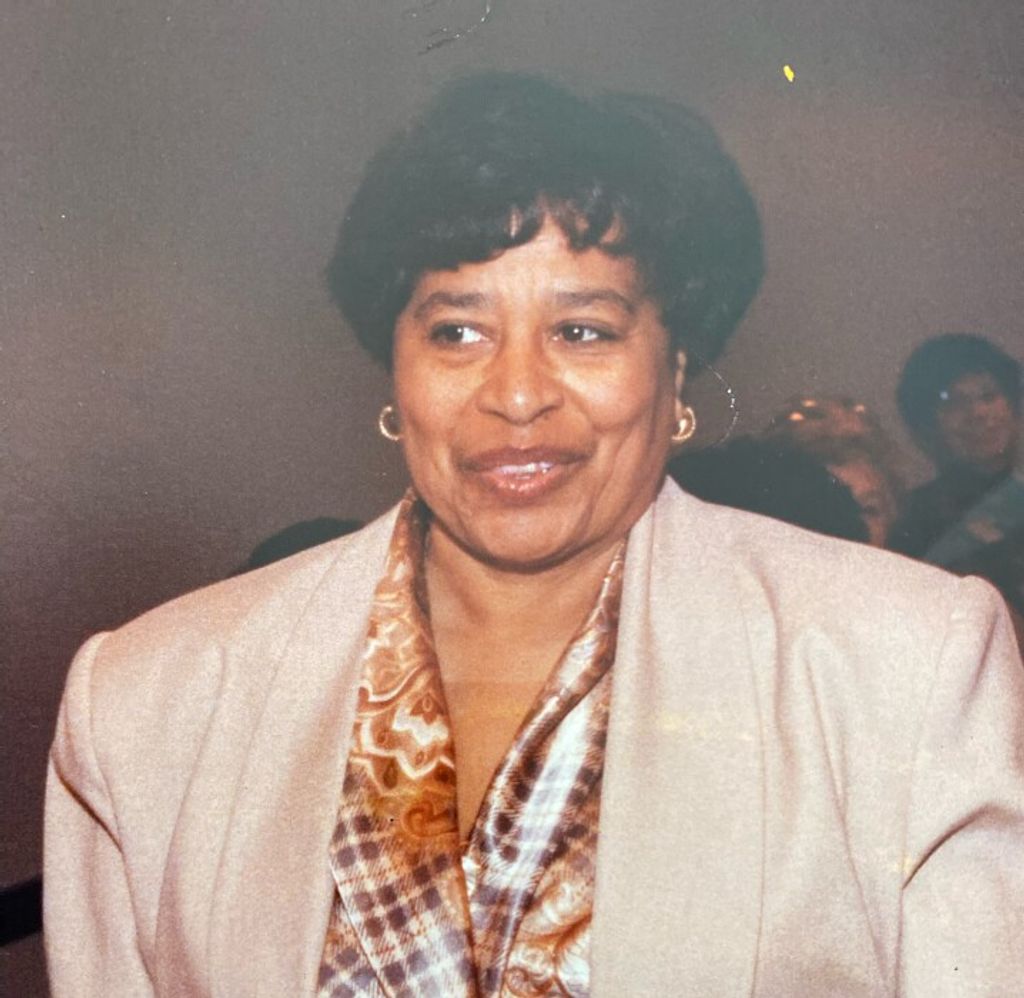 Sylvia Waters Gundy Profile Photo