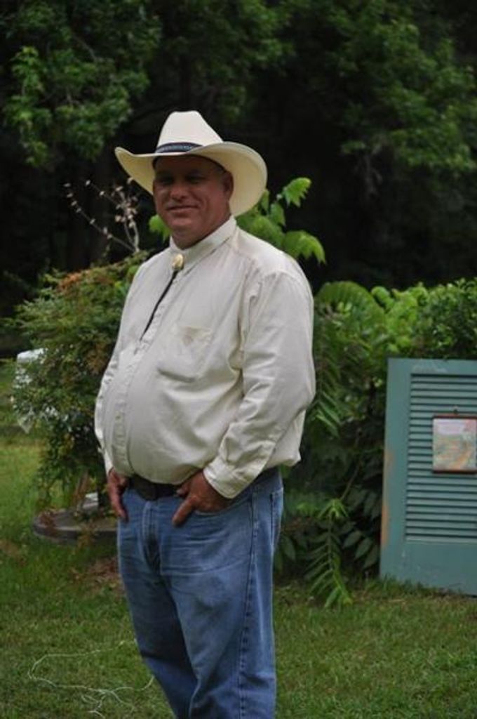 William "Lucky" Anderson Profile Photo