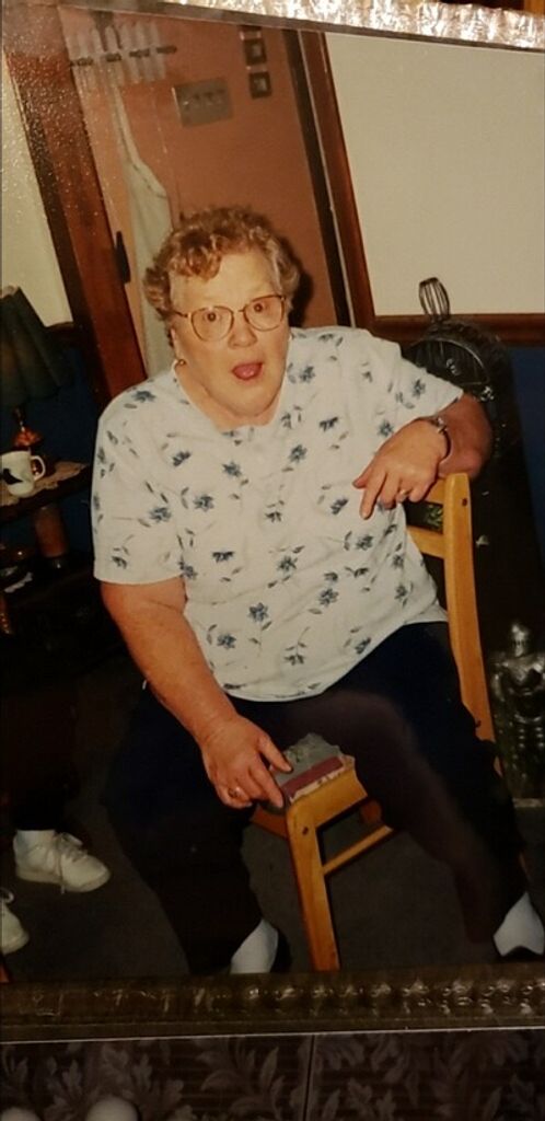 Janet Lee Lavallee Profile Photo