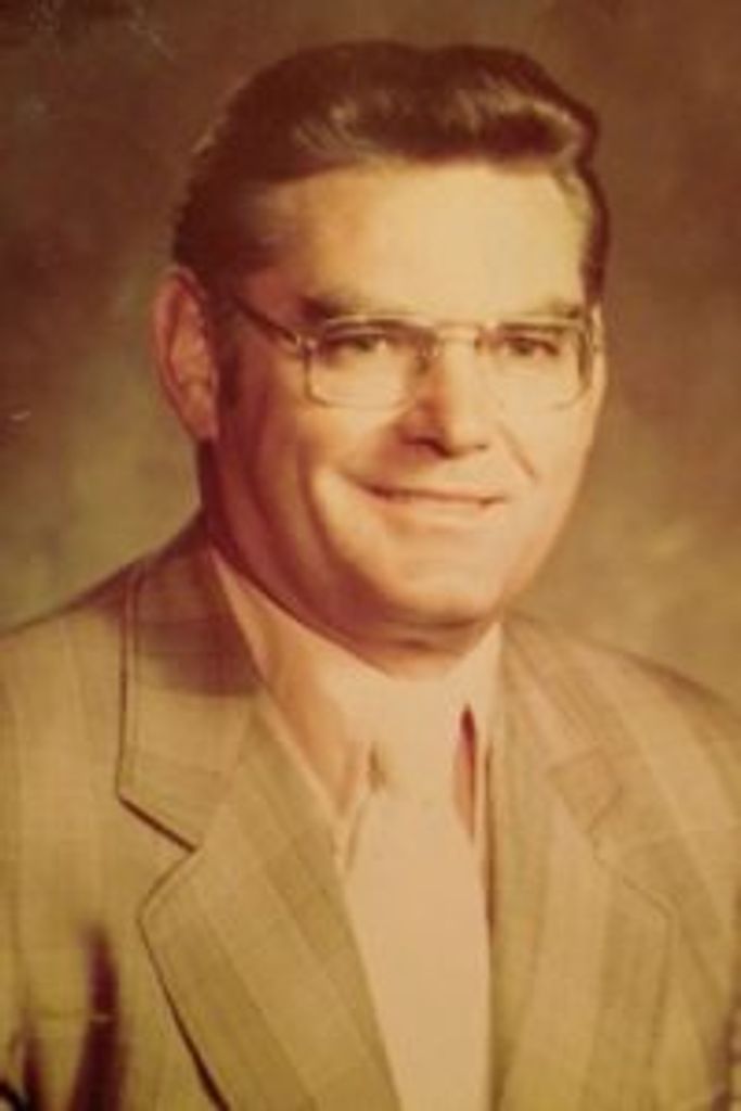 Richard  L. Stratford
