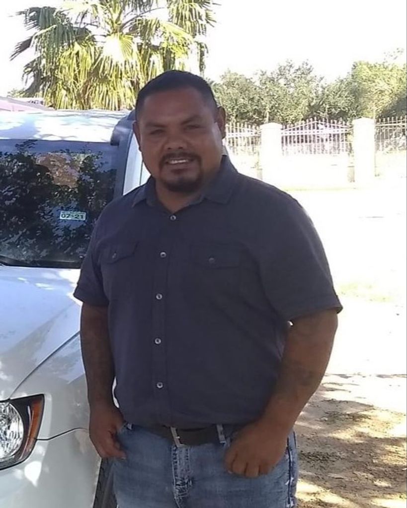 Roberto Carlos Robles