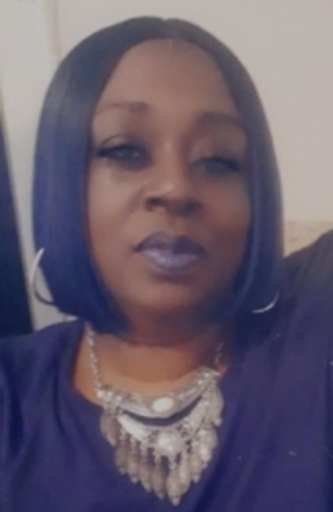 Tracy Lynn Emery Profile Photo