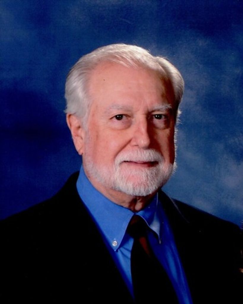 Bruce Michael Rogers Profile Photo