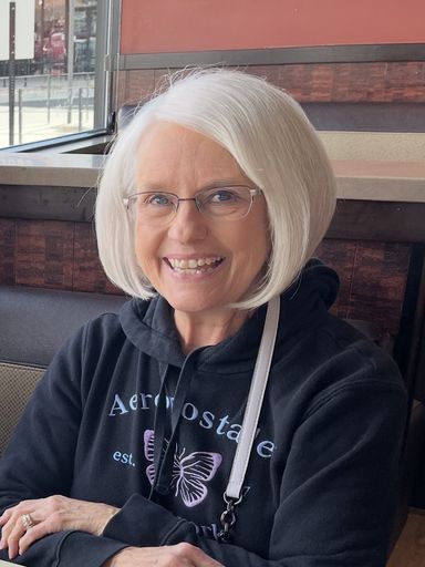 Linda Deveraux's obituary image